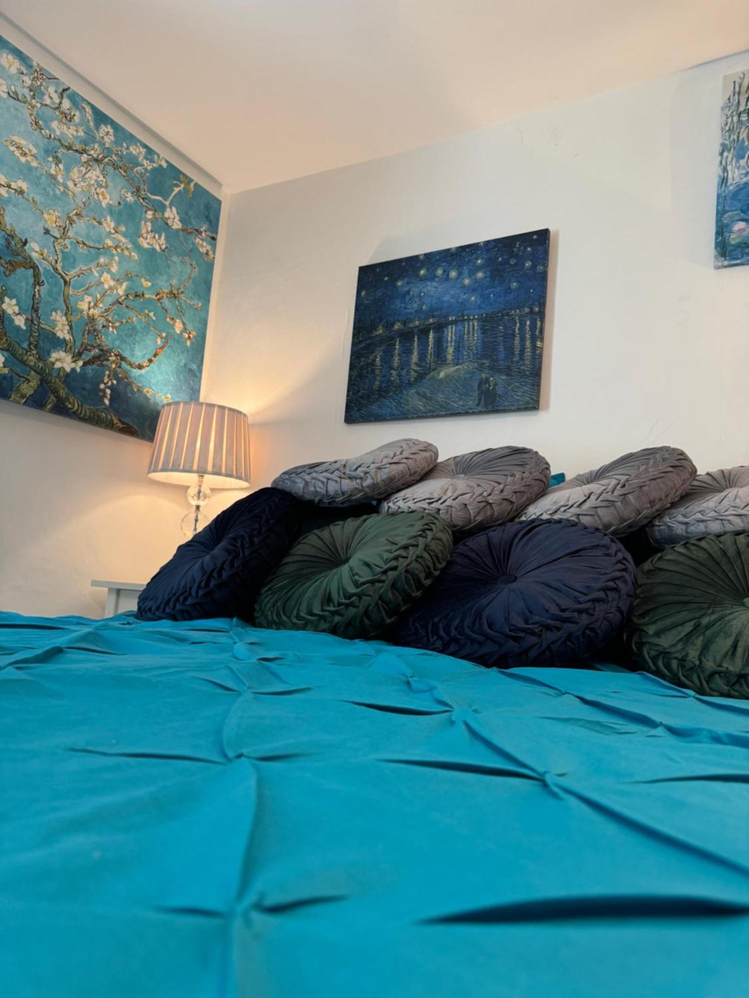 Beautiful Townhouse Next To Royal Victoria Park And Botanical Gardens Within Easy Walking Distance To Bath City Centre Exterior foto